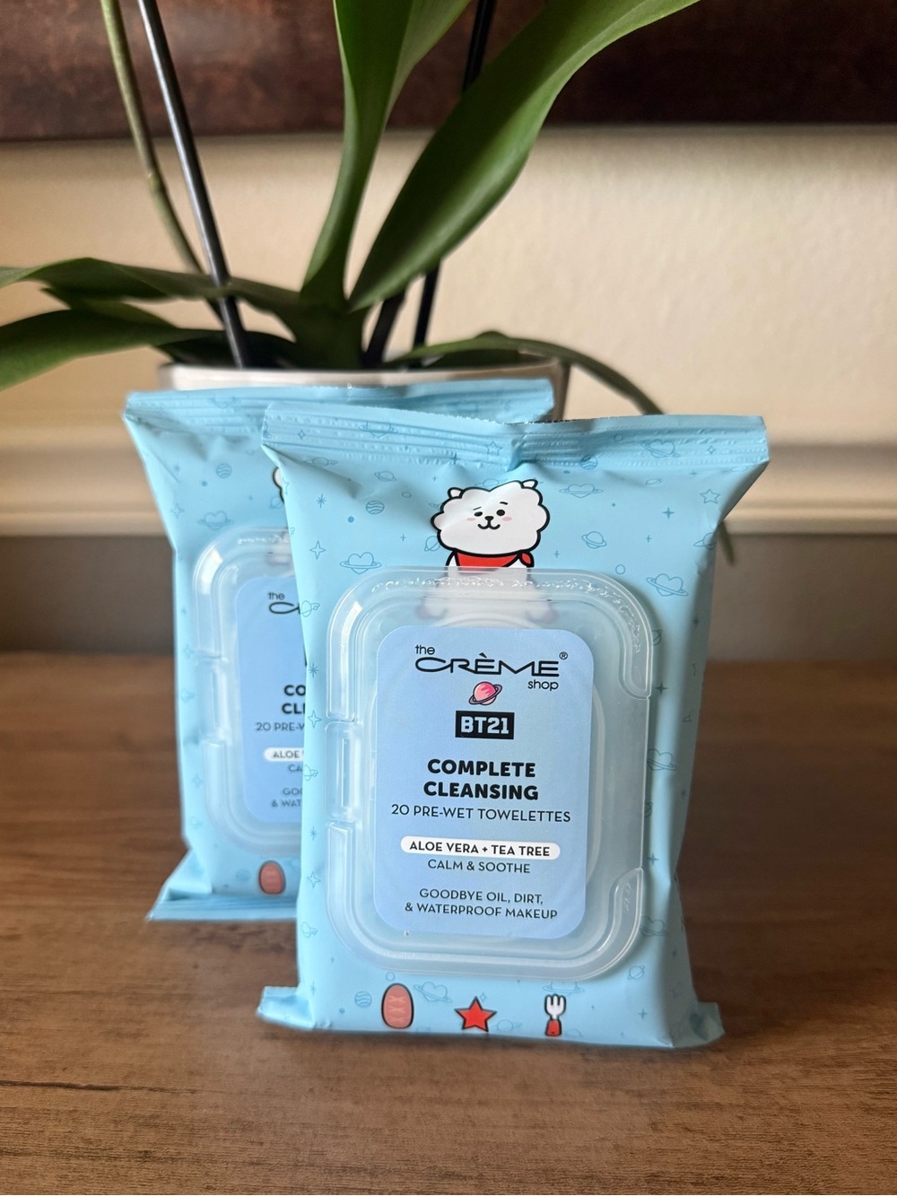 The Créme Shop BT21 Complete Cleansing 20 Wipes - Aloe Vera & Tea Tree| x 2